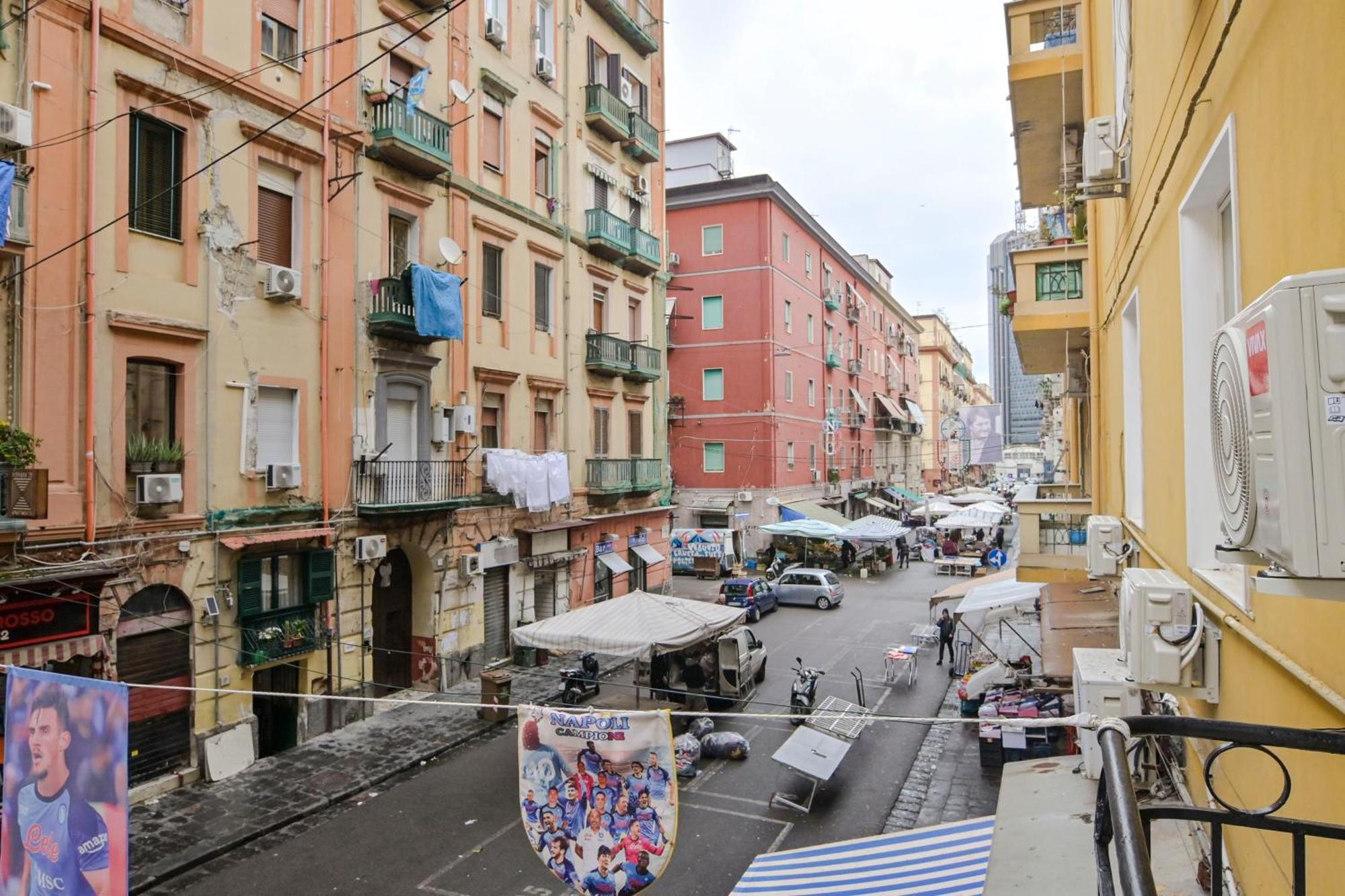 Cozy Central Residence Napoli Exterior foto