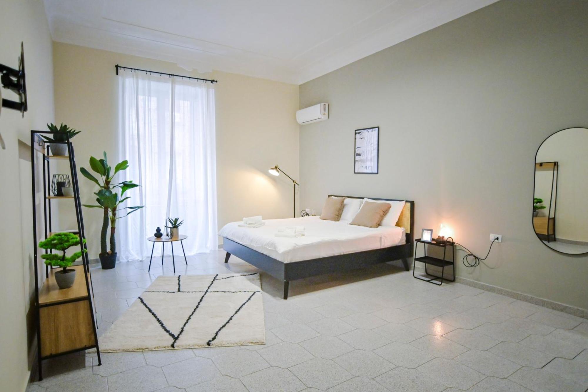 Cozy Central Residence Napoli Exterior foto