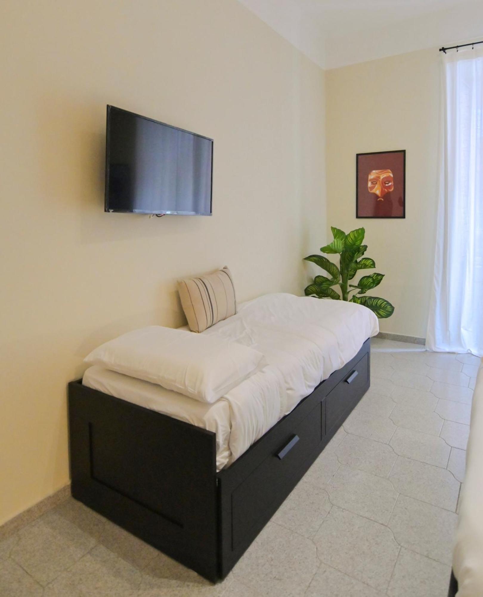 Cozy Central Residence Napoli Exterior foto